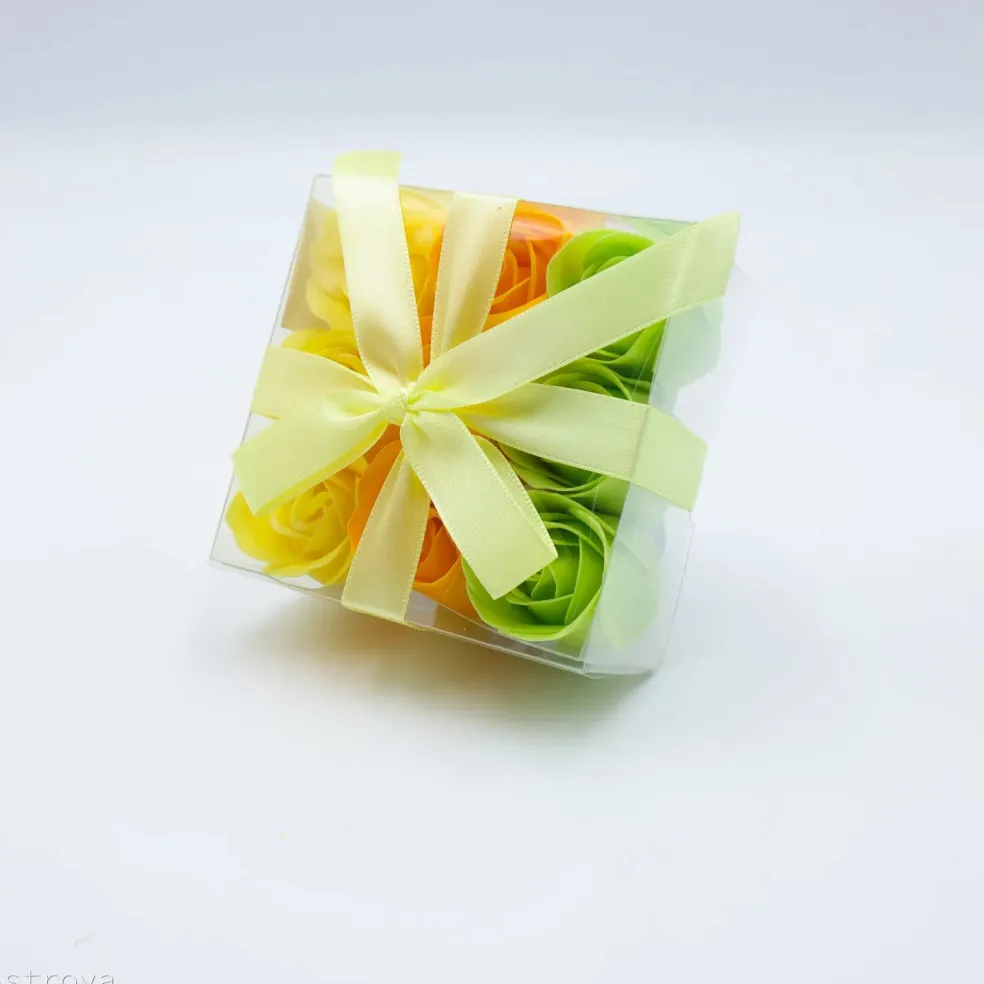 Boîte de 9 roses de savon