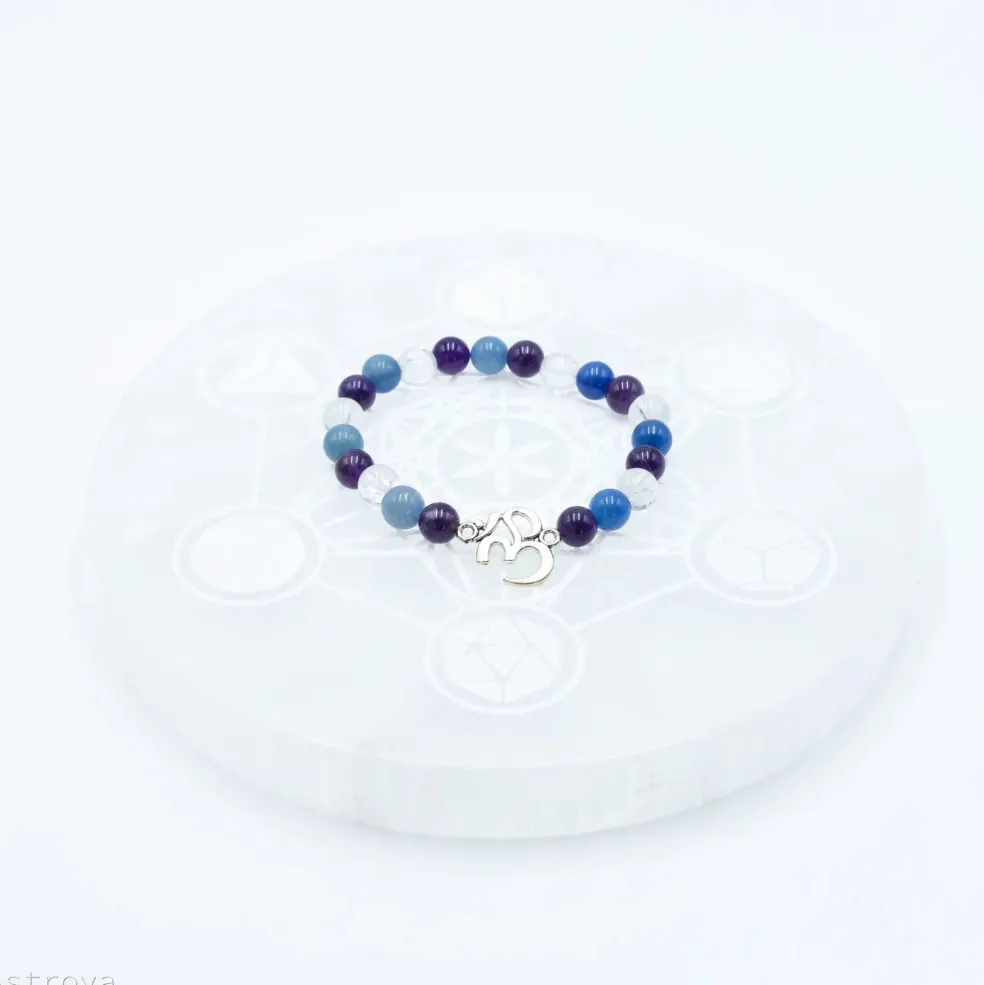 Bracelet en Améthyste, Aventurine et Cristal de Roche | charm Om