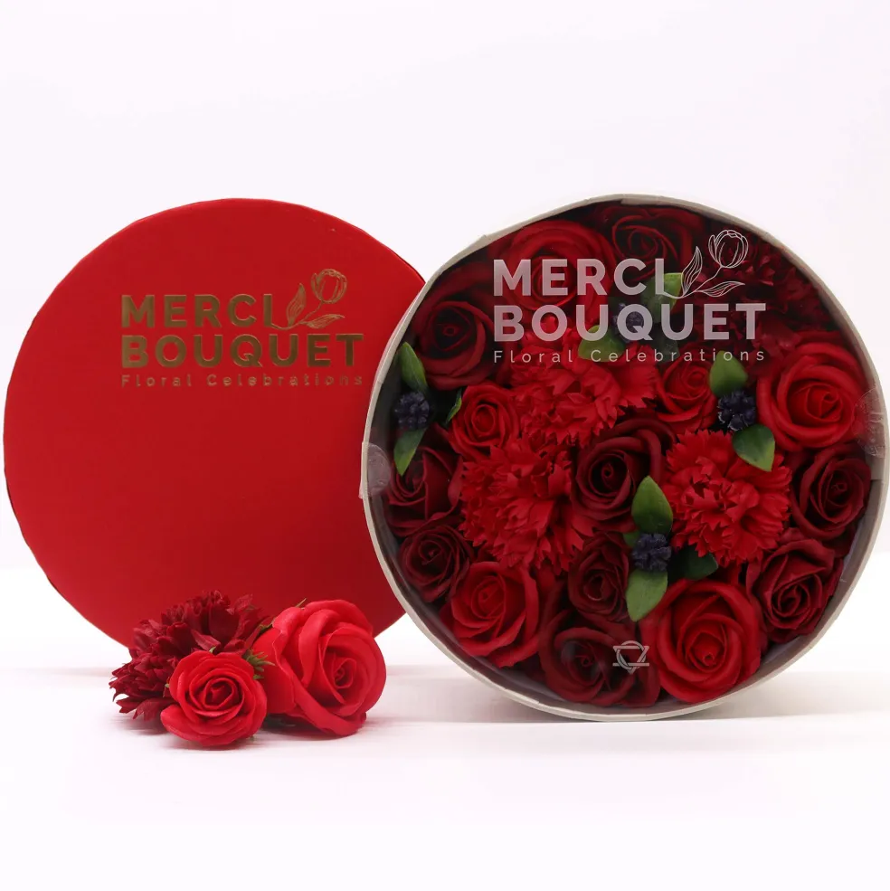 Fleurs de savon - boîte ronde