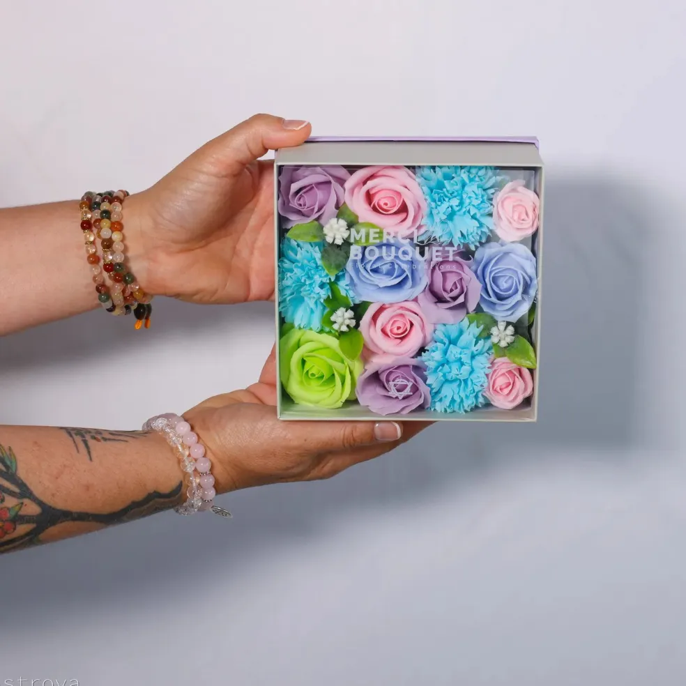 Fleurs de savon - coffret carré