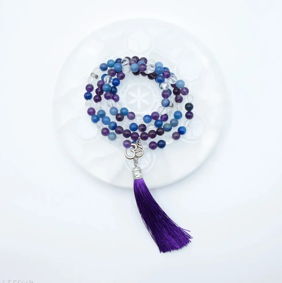 Mala Améthyste, Aventurine, Cristal de Roche avec Om | 108 perles