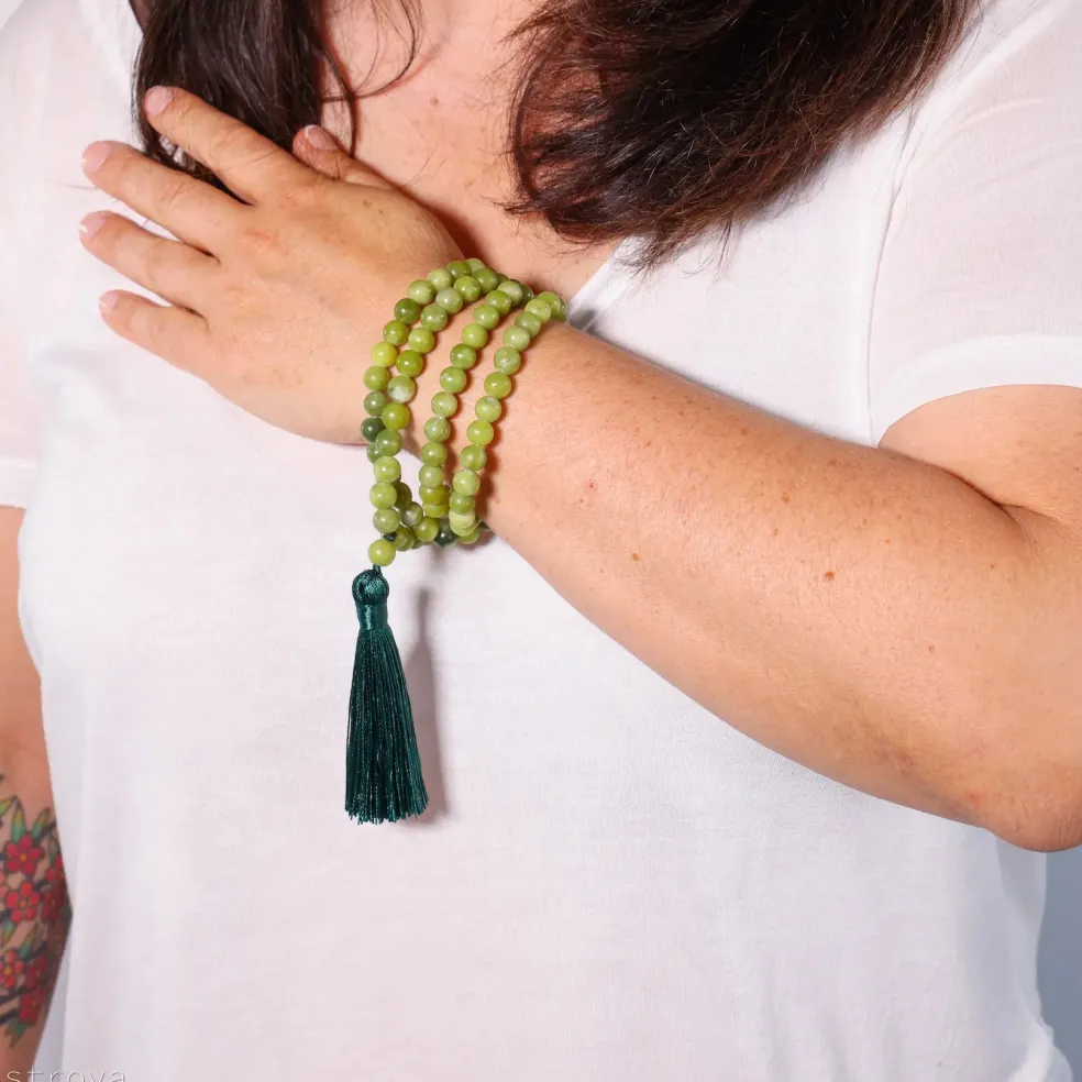 Mala Jade Xinyi avec Pompon | 108 perles