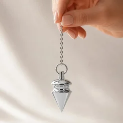 Pendule en laiton chromé | Conique